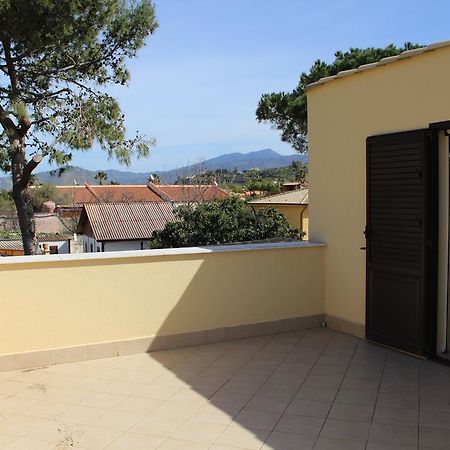 Casa Vacanze Roccella Beach Campofelice Di Roccella Extérieur photo