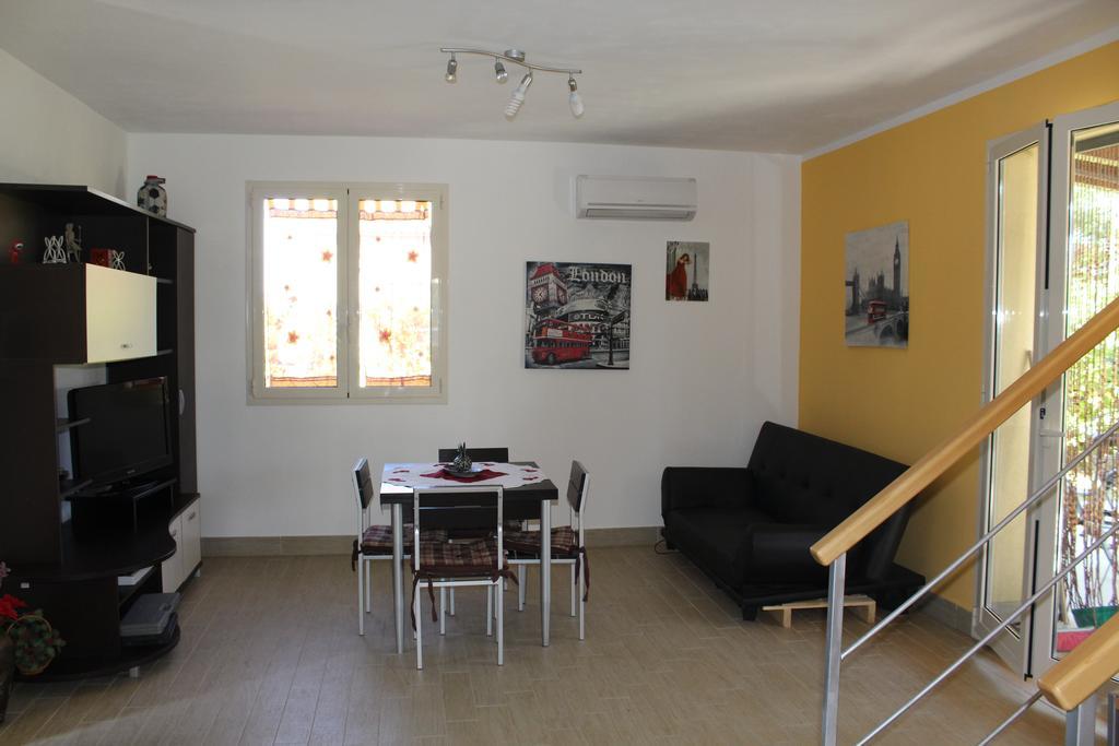 Casa Vacanze Roccella Beach Campofelice Di Roccella Extérieur photo